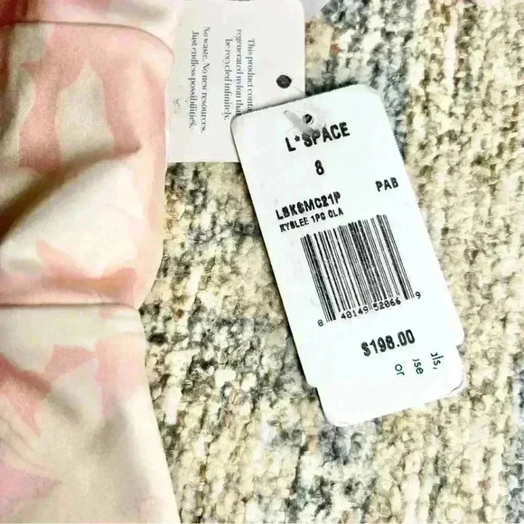 NWT L*SPACE Kyslee One-Piece Reversible Swimsuit in Paradise Blooms Size 8 - Picture 12 of 13